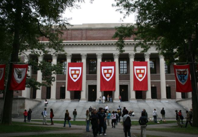 Harvard Widener Library wikimedia