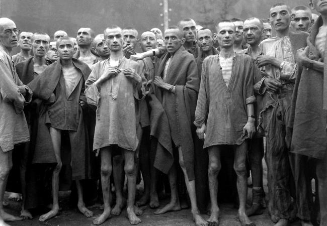 Ebensee concentration camp 1945 Holocaust wikimedia