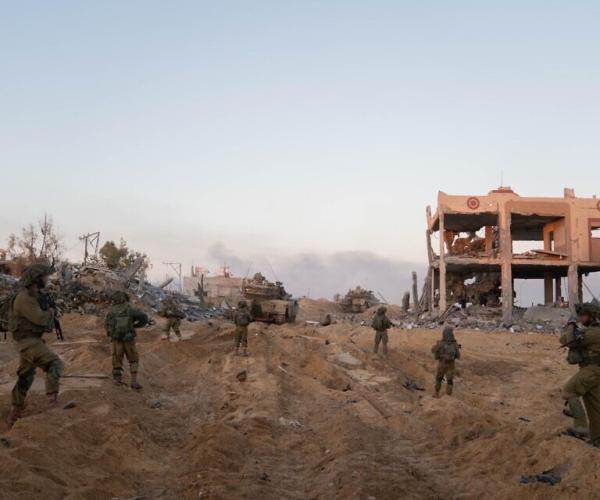 Troops at Jabiliya IDF photo