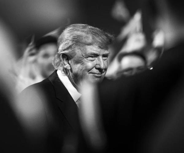 White House photo by Daniel Torok