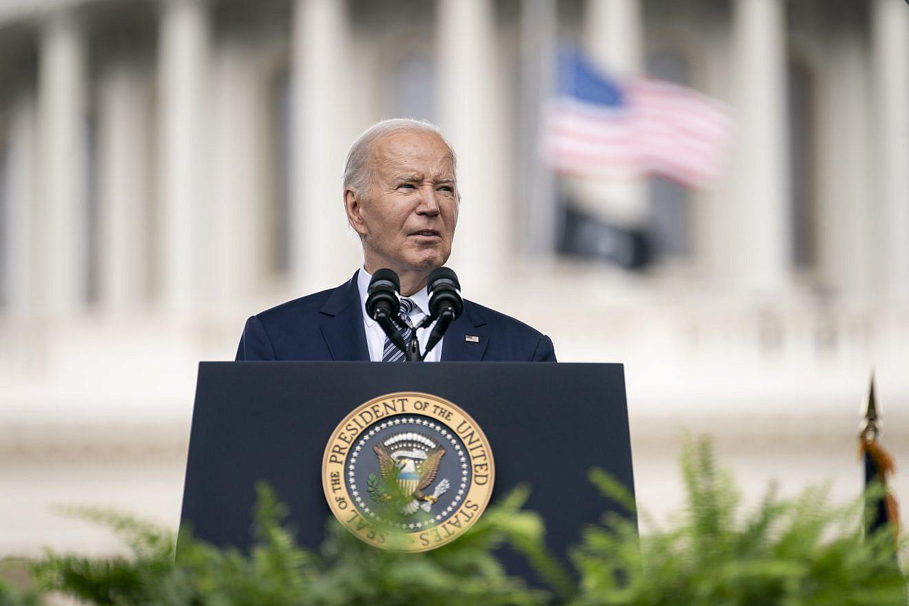 Biden at Peace Officers Memorial