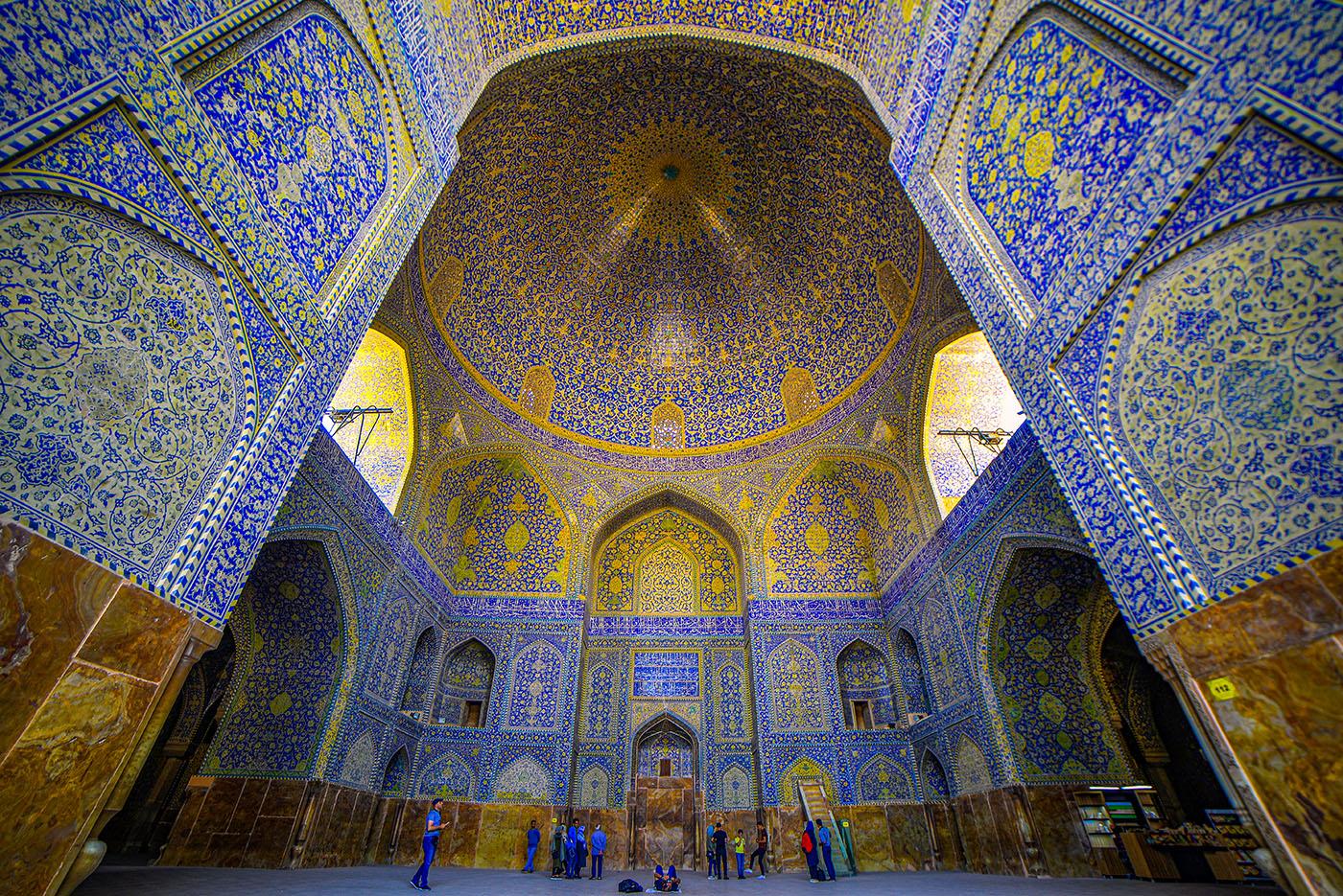 Isfahan mosque wikimedia